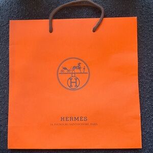 Hermès Medium Shopping Bag